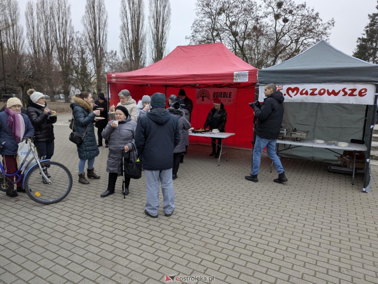 Wigilia Osiedlowa na Osiedlu Parkowym [14.12.2024] - zdjęcie #7 - eOstroleka.pl