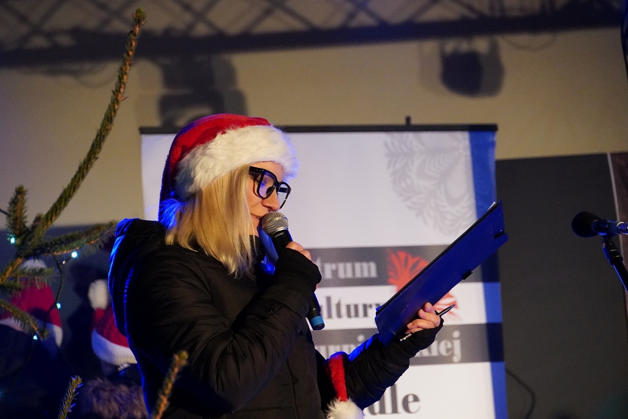Jarmark Bożonarodzeniowy w Kadzidle [14.12.2024] - zdjęcie #32 - eOstroleka.pl