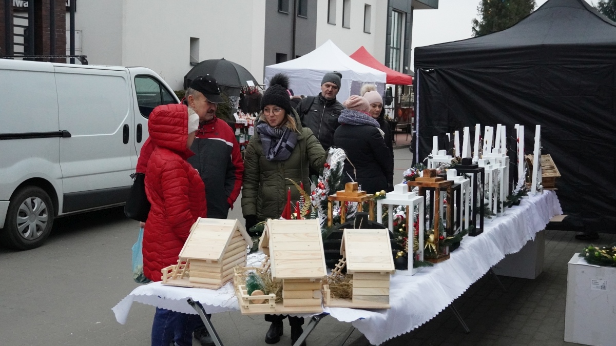 Jarmark Bożonarodzeniowy w Kadzidle [14.12.2024] - zdjęcie #222 - eOstroleka.pl
