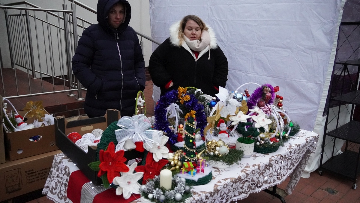 Jarmark Bożonarodzeniowy w Kadzidle [14.12.2024] - zdjęcie #208 - eOstroleka.pl