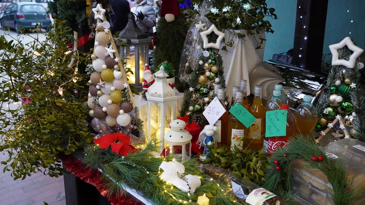 Jarmark Bożonarodzeniowy w Kadzidle [14.12.2024] - zdjęcie #90 - eOstroleka.pl