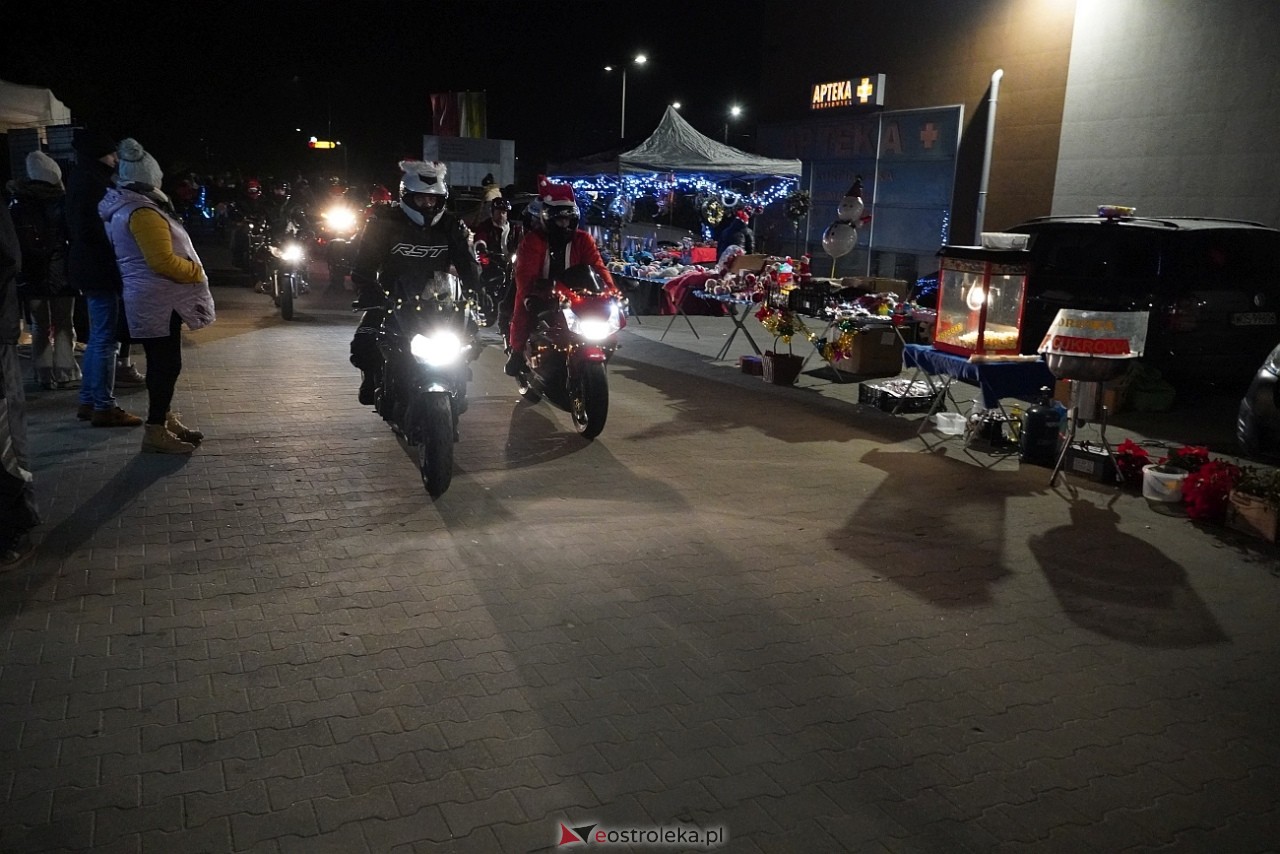 Jarmark Bożonarodzeniowy w Kadzidle - Motomikołaje [14.12.2024] - zdjęcie #33 - eOstroleka.pl