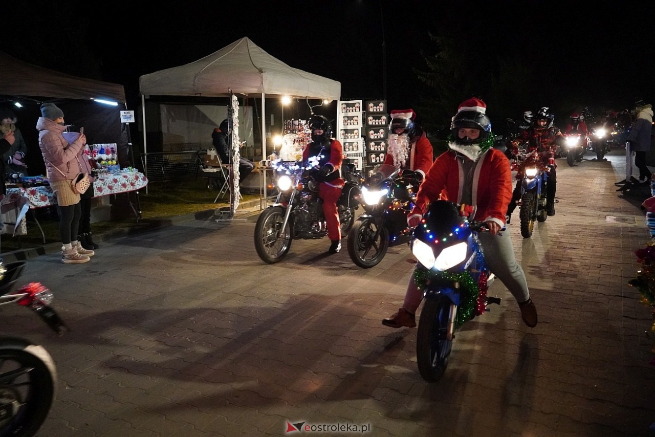 Jarmark Bożonarodzeniowy w Kadzidle - Motomikołaje [14.12.2024] - zdjęcie #12 - eOstroleka.pl