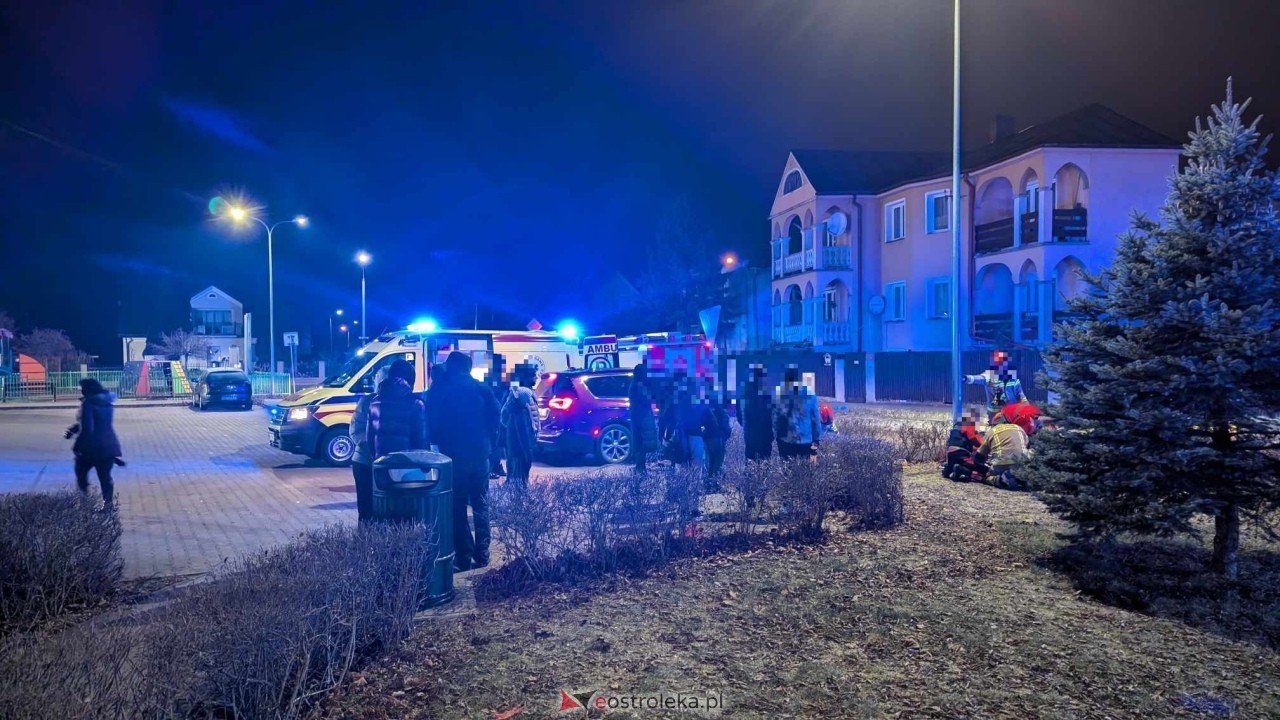 Wypadek przy Sobieskiego [14.12.2024] - zdjęcie #12 - eOstroleka.pl