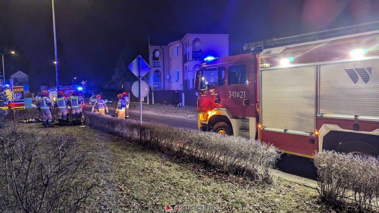 Wypadek przy Sobieskiego [14.12.2024] - zdjęcie #3 - eOstroleka.pl