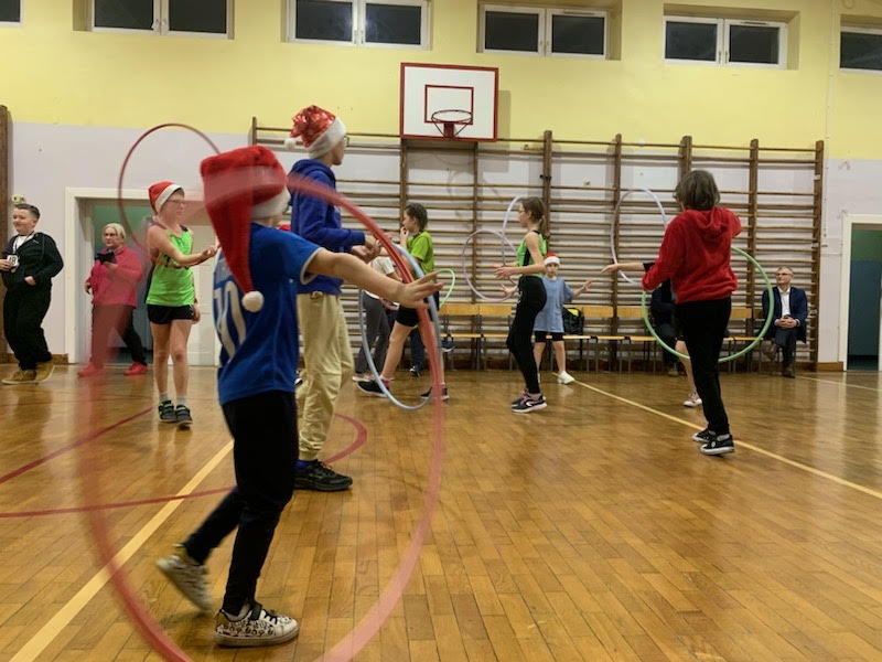 Mikołajki na sportowo z UKS Clan Ostrołęka 2024 - zdjęcie #3 - eOstroleka.pl