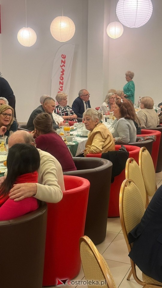 Wigilia dla seniorów (14.12.2024) - zdjęcie #14 - eOstroleka.pl