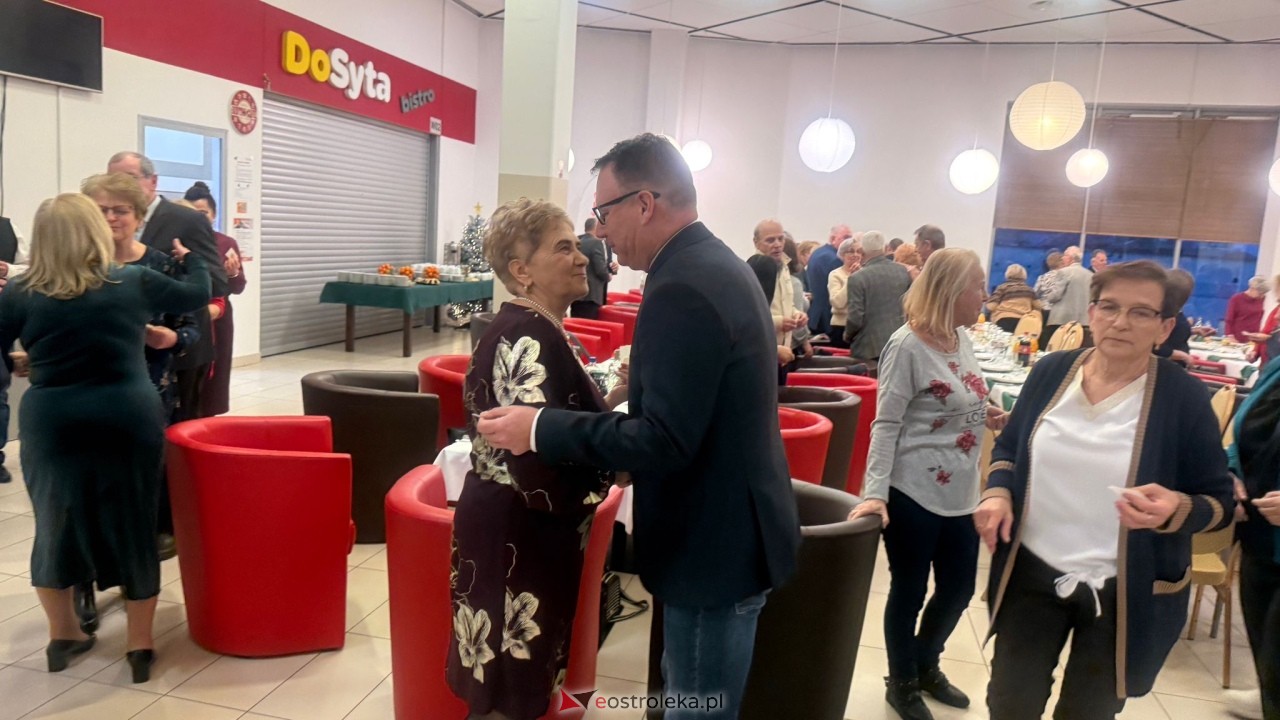 Wigilia dla seniorów (14.12.2024) - zdjęcie #5 - eOstroleka.pl
