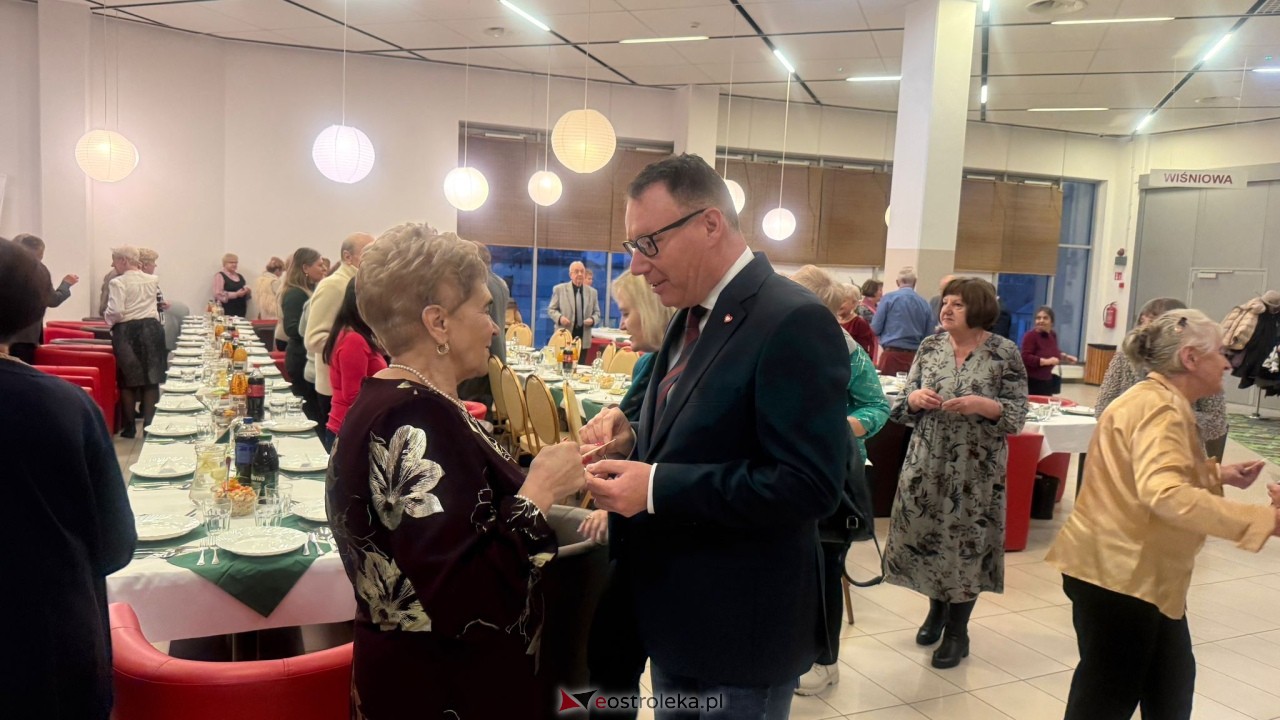 Wigilia dla seniorów (14.12.2024) - zdjęcie #26 - eOstroleka.pl