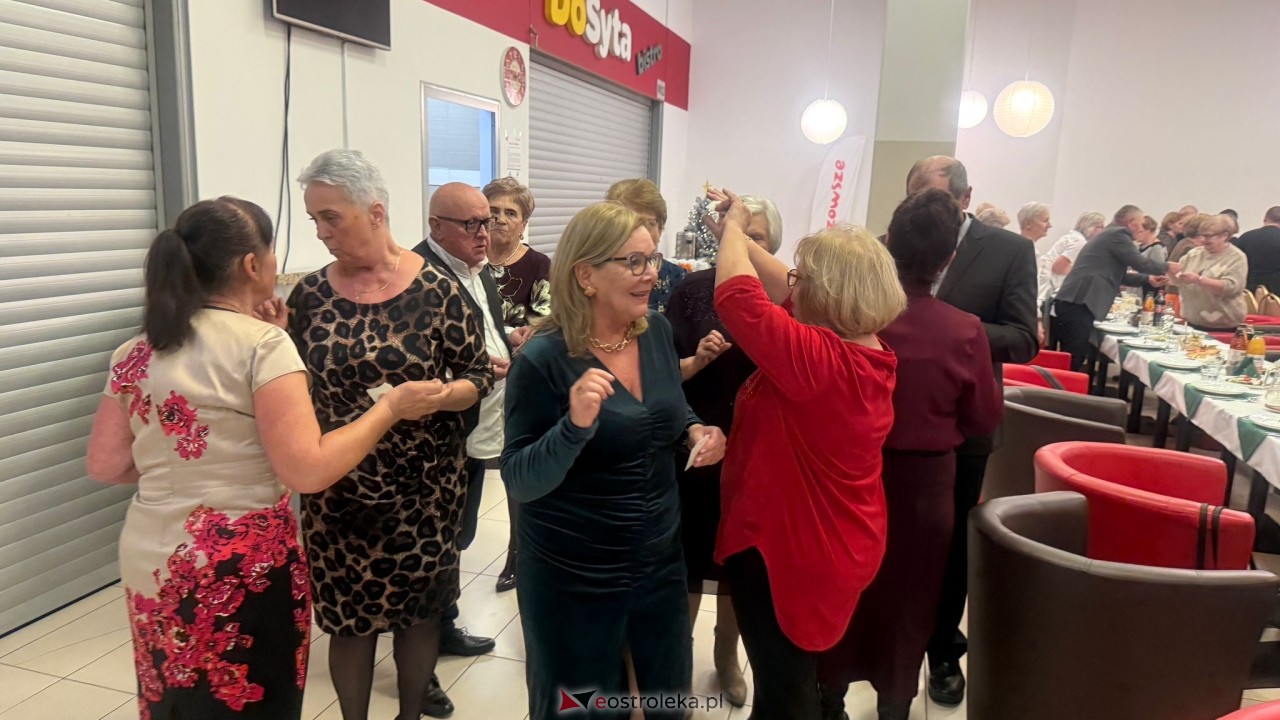 Wigilia dla seniorów (14.12.2024) - zdjęcie #29 - eOstroleka.pl