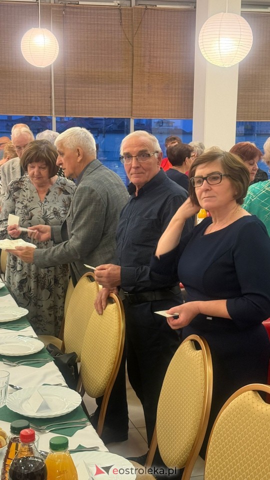 Wigilia dla seniorów (14.12.2024) - zdjęcie #33 - eOstroleka.pl