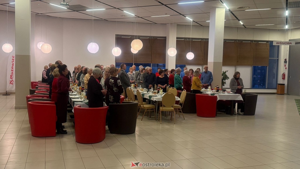 Wigilia dla seniorów (14.12.2024) - zdjęcie #40 - eOstroleka.pl