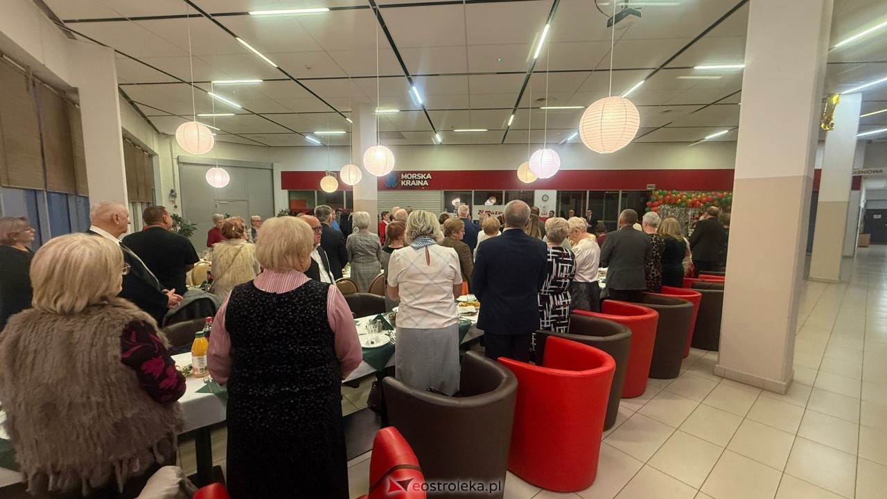 Wigilia dla seniorów (14.12.2024) - zdjęcie #61 - eOstroleka.pl