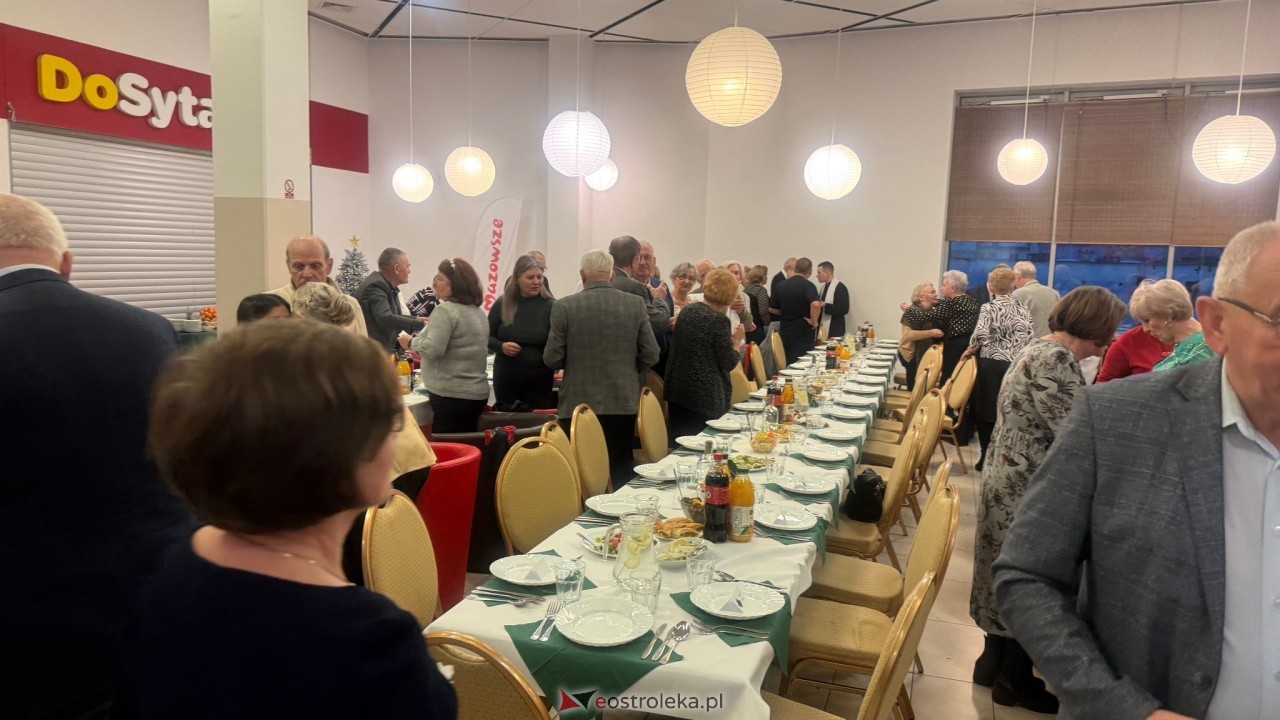 Wigilia dla seniorów (14.12.2024) - zdjęcie #68 - eOstroleka.pl