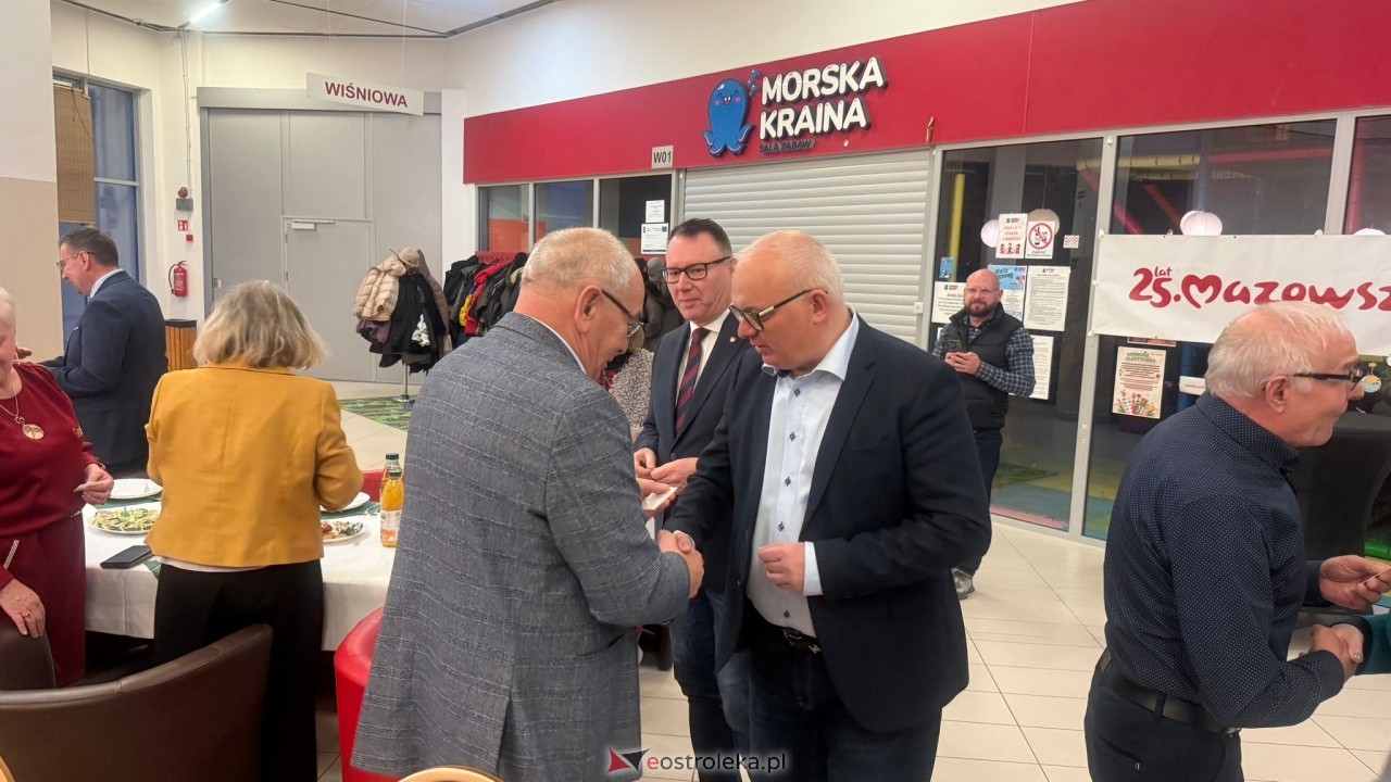 Wigilia dla seniorów (14.12.2024) - zdjęcie #75 - eOstroleka.pl