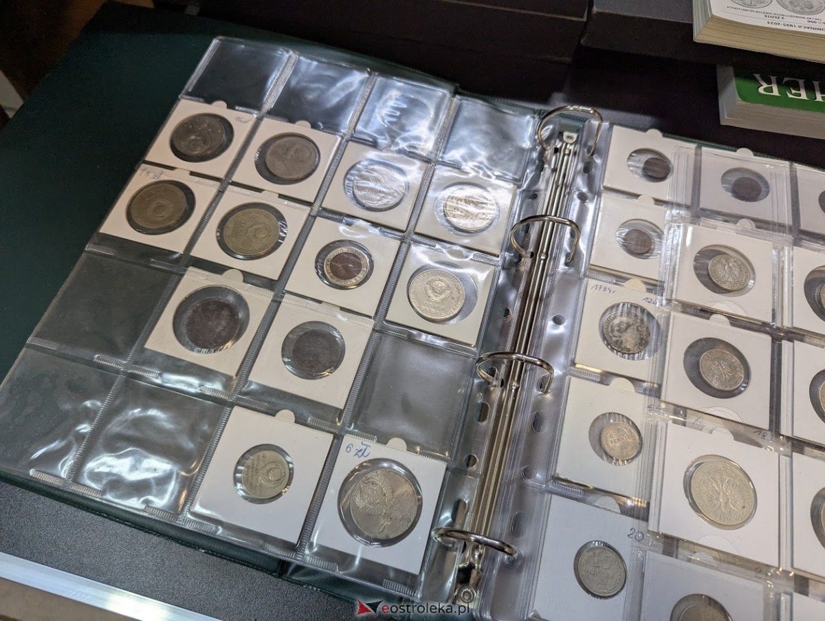 Ostrołęka Giełda Kolekcjonerska [15.12.2024] - zdjęcie #15 - eOstroleka.pl