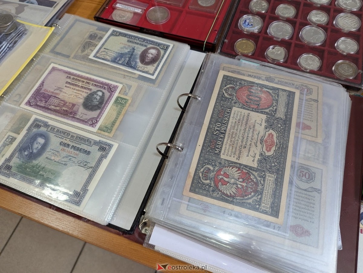 Ostrołęka Giełda Kolekcjonerska [15.12.2024] - zdjęcie #9 - eOstroleka.pl