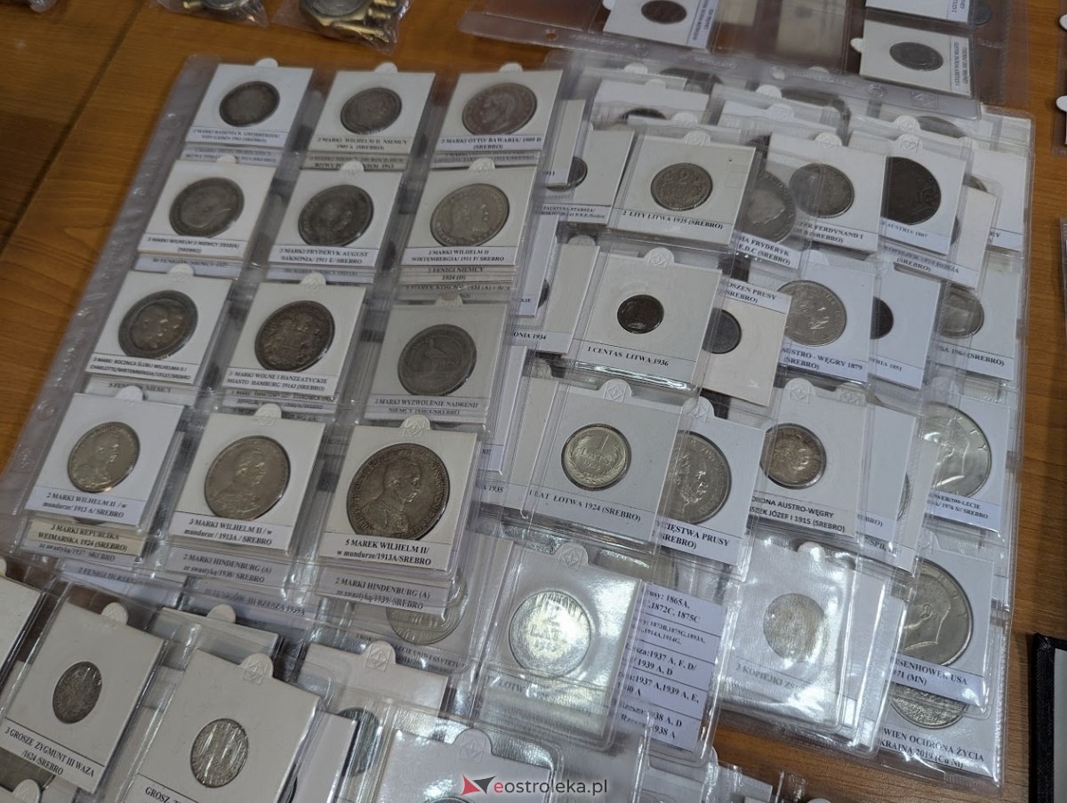 Ostrołęka Giełda Kolekcjonerska [15.12.2024] - zdjęcie #6 - eOstroleka.pl