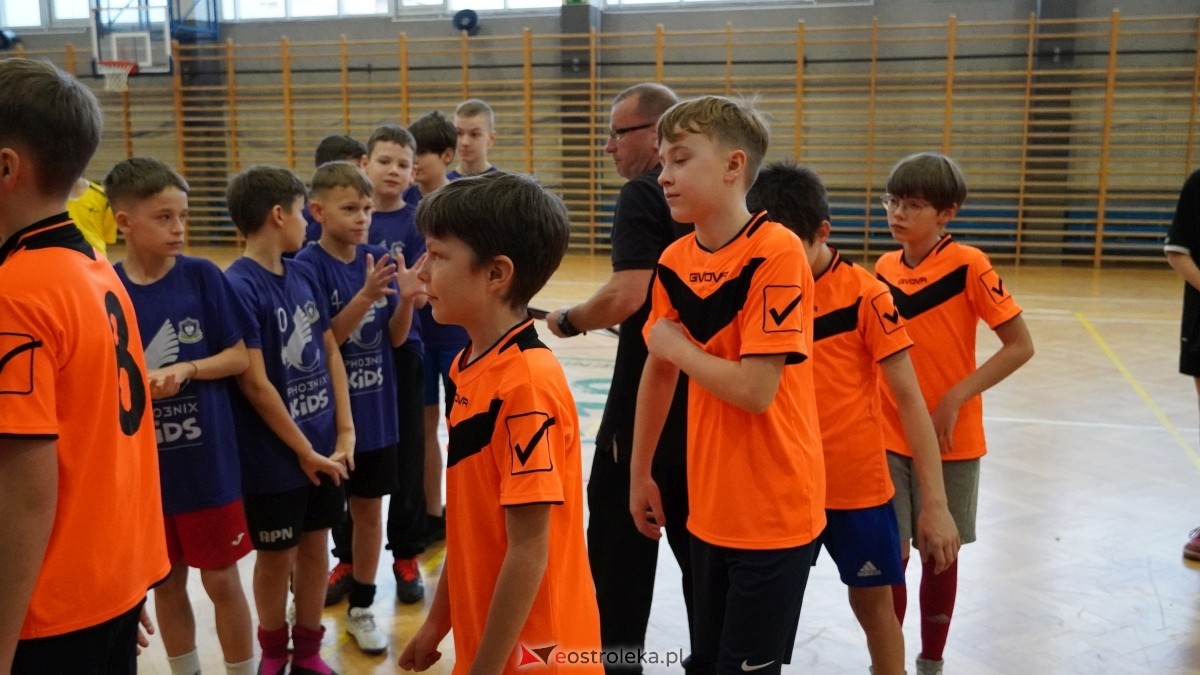 Mistrzostwa Ostrołęki w halowej piłce nożnej [15.12.2024] - zdjęcie #44 - eOstroleka.pl