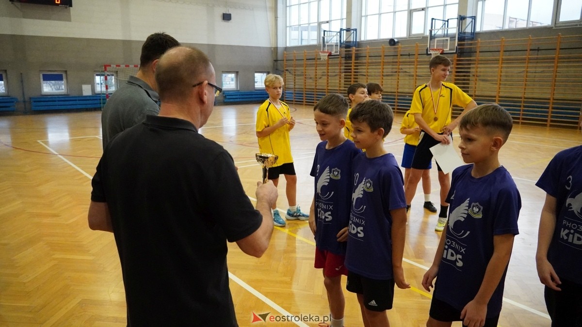 Mistrzostwa Ostrołęki w halowej piłce nożnej [15.12.2024] - zdjęcie #18 - eOstroleka.pl