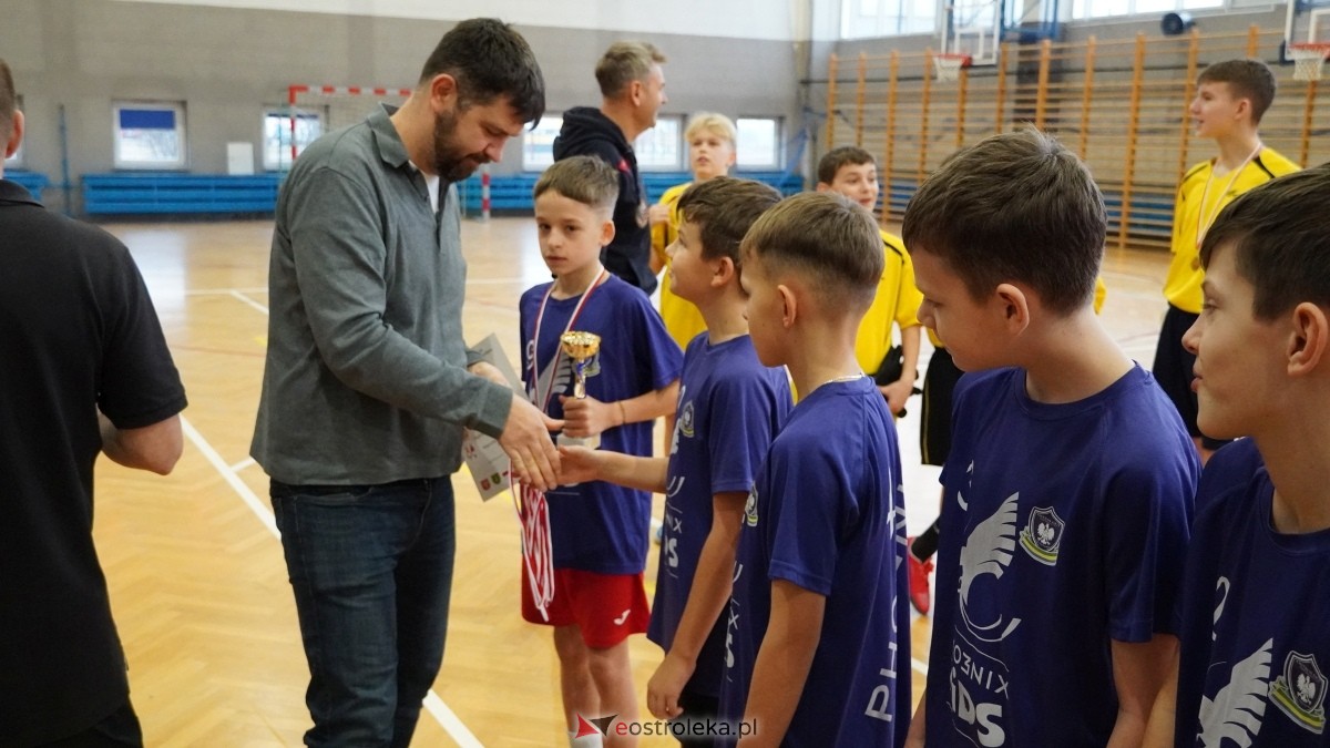 Mistrzostwa Ostrołęki w halowej piłce nożnej [15.12.2024] - zdjęcie #15 - eOstroleka.pl
