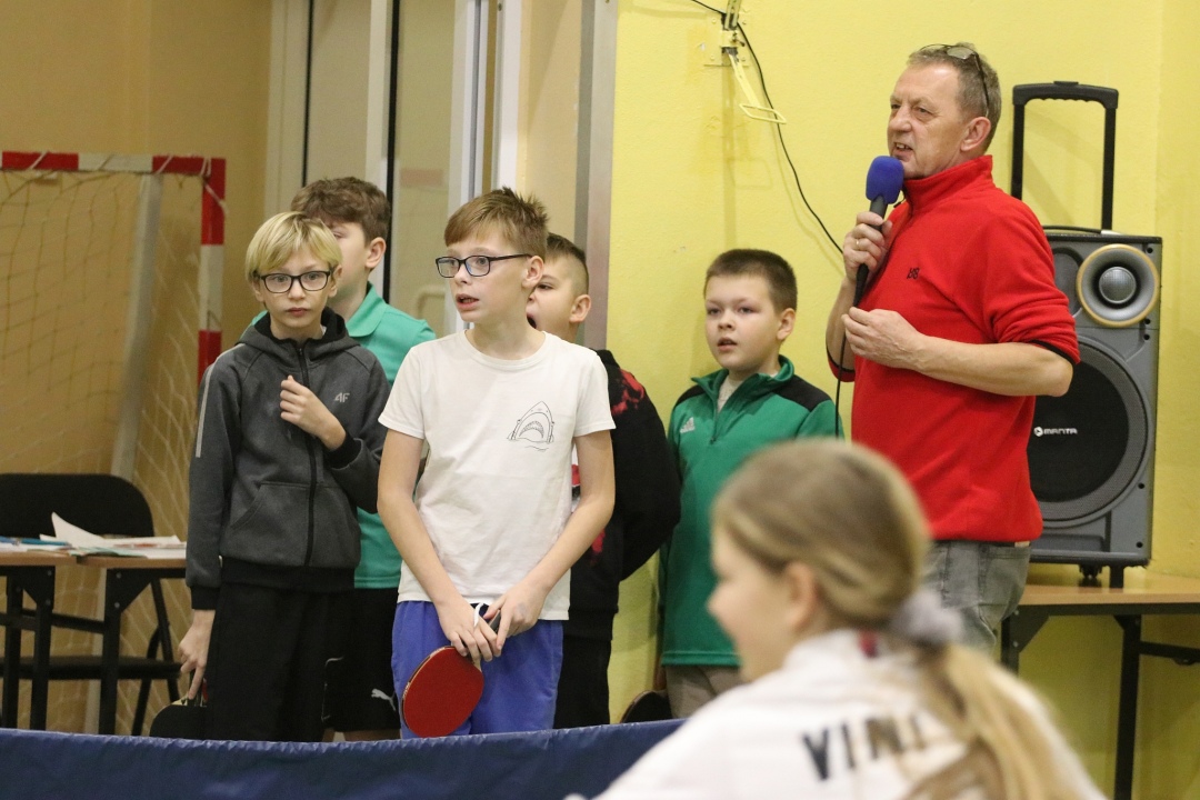 Mikołajkowy turniej tenisa stołowego [14.12.2024] - zdjęcie #16 - eOstroleka.pl