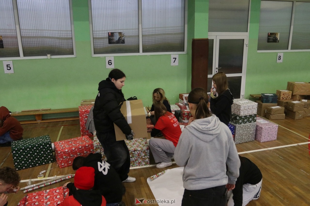 Szlachetna Paczka 2024 w Ostrołęce [15.12.2024] - zdjęcie #89 - eOstroleka.pl