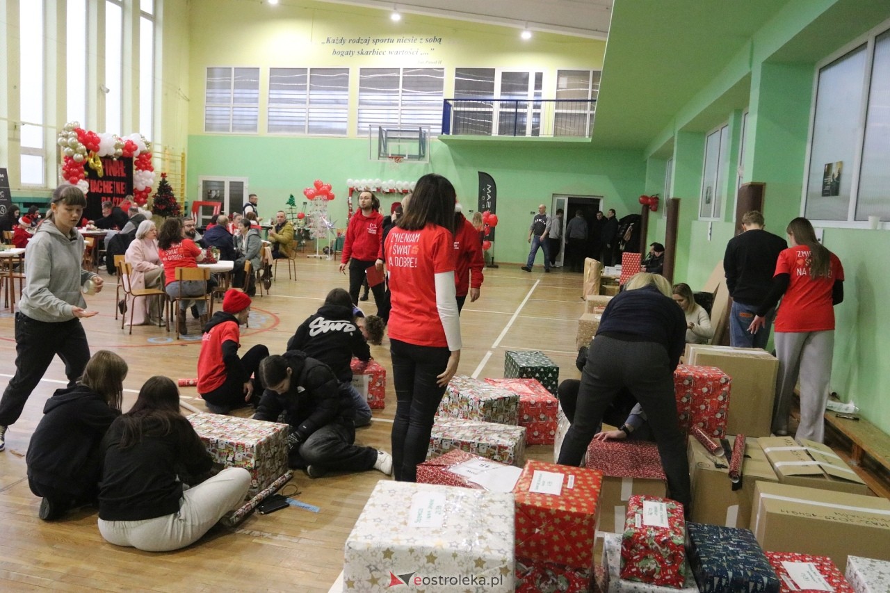 Szlachetna Paczka 2024 w Ostrołęce [15.12.2024] - zdjęcie #75 - eOstroleka.pl
