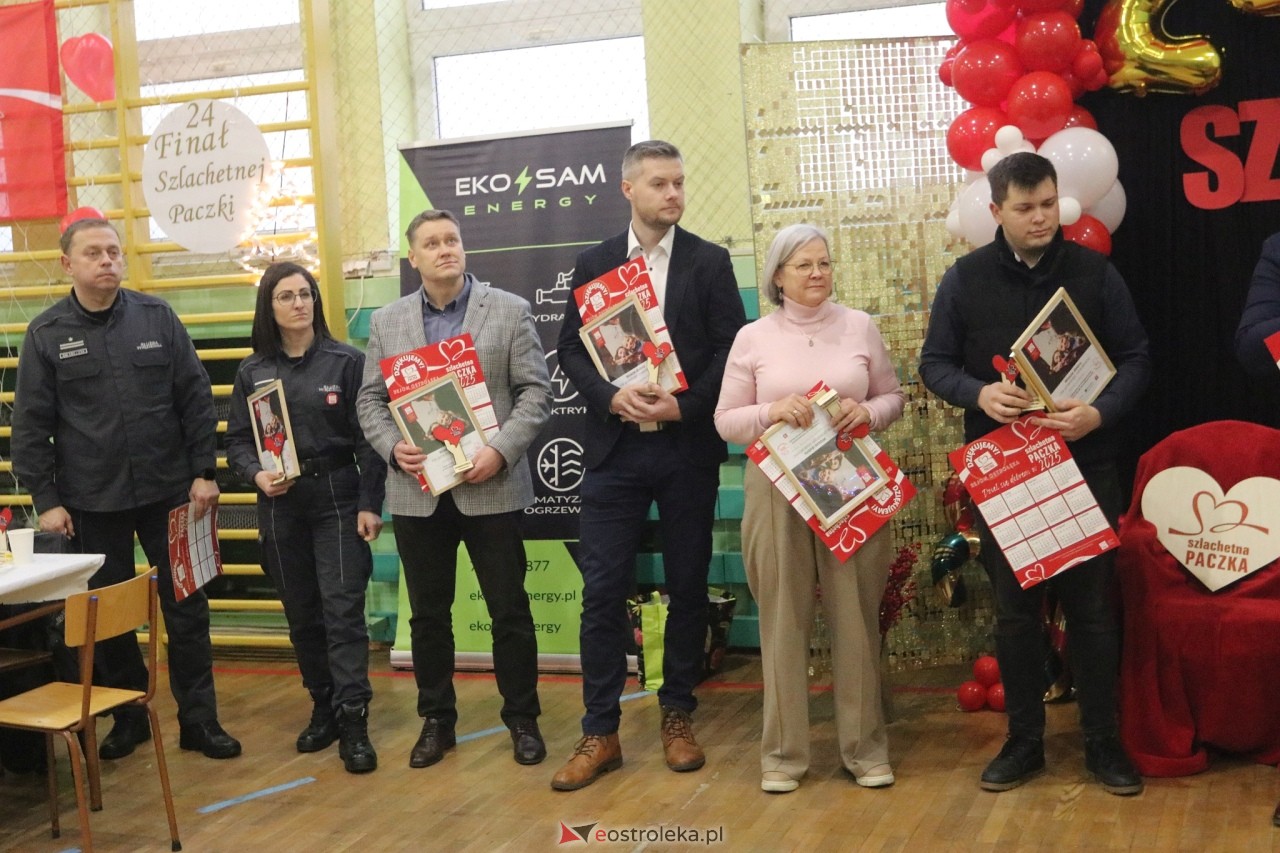 Szlachetna Paczka 2024 w Ostrołęce [15.12.2024] - zdjęcie #37 - eOstroleka.pl