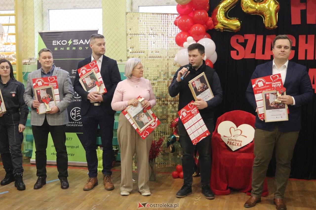 Szlachetna Paczka 2024 w Ostrołęce [15.12.2024] - zdjęcie #34 - eOstroleka.pl