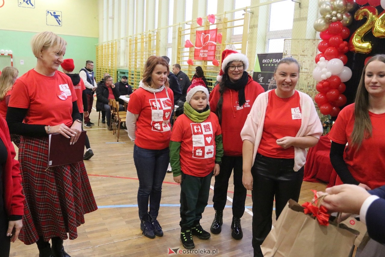 Szlachetna Paczka 2024 w Ostrołęce [15.12.2024] - zdjęcie #20 - eOstroleka.pl