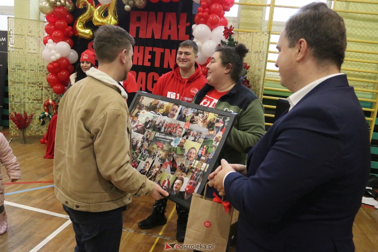 Szlachetna Paczka 2024 w Ostrołęce [15.12.2024] - zdjęcie #18 - eOstroleka.pl