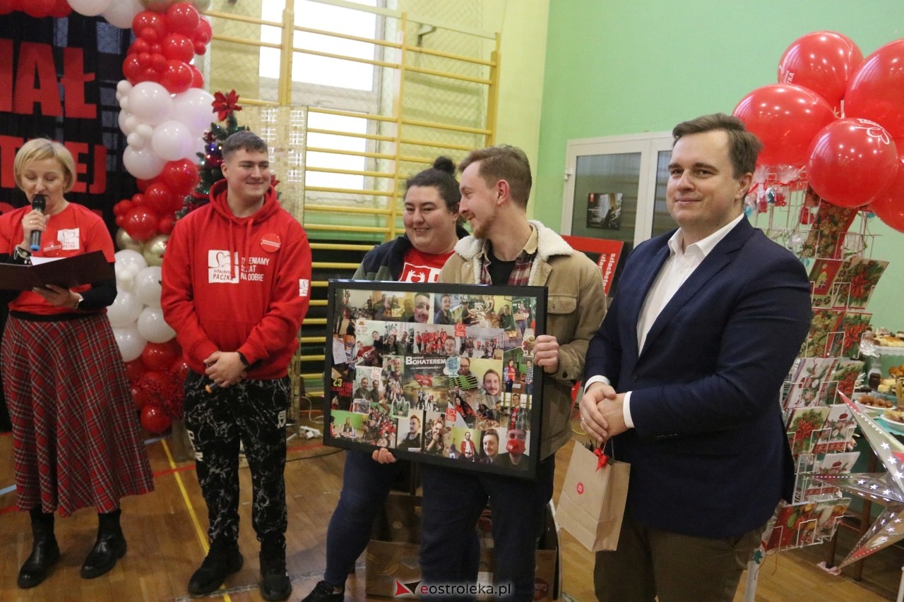 Szlachetna Paczka 2024 w Ostrołęce [15.12.2024] - zdjęcie #17 - eOstroleka.pl