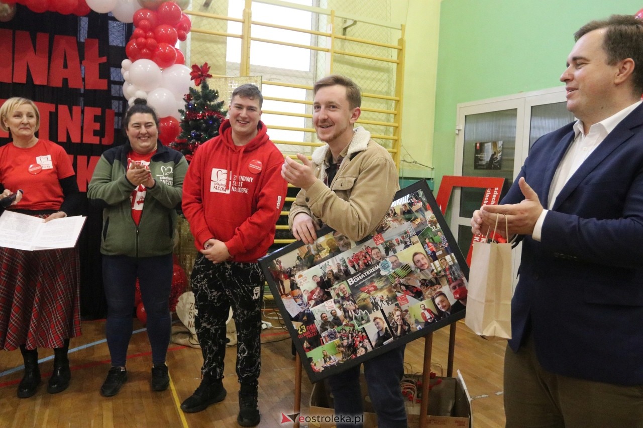 Szlachetna Paczka 2024 w Ostrołęce [15.12.2024] - zdjęcie #13 - eOstroleka.pl