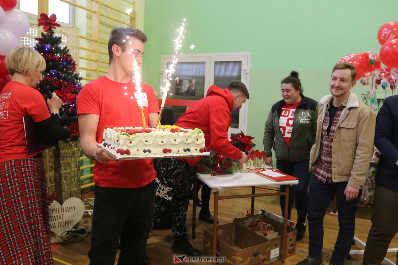 Szlachetna Paczka 2024 w Ostrołęce [15.12.2024] - zdjęcie #7 - eOstroleka.pl