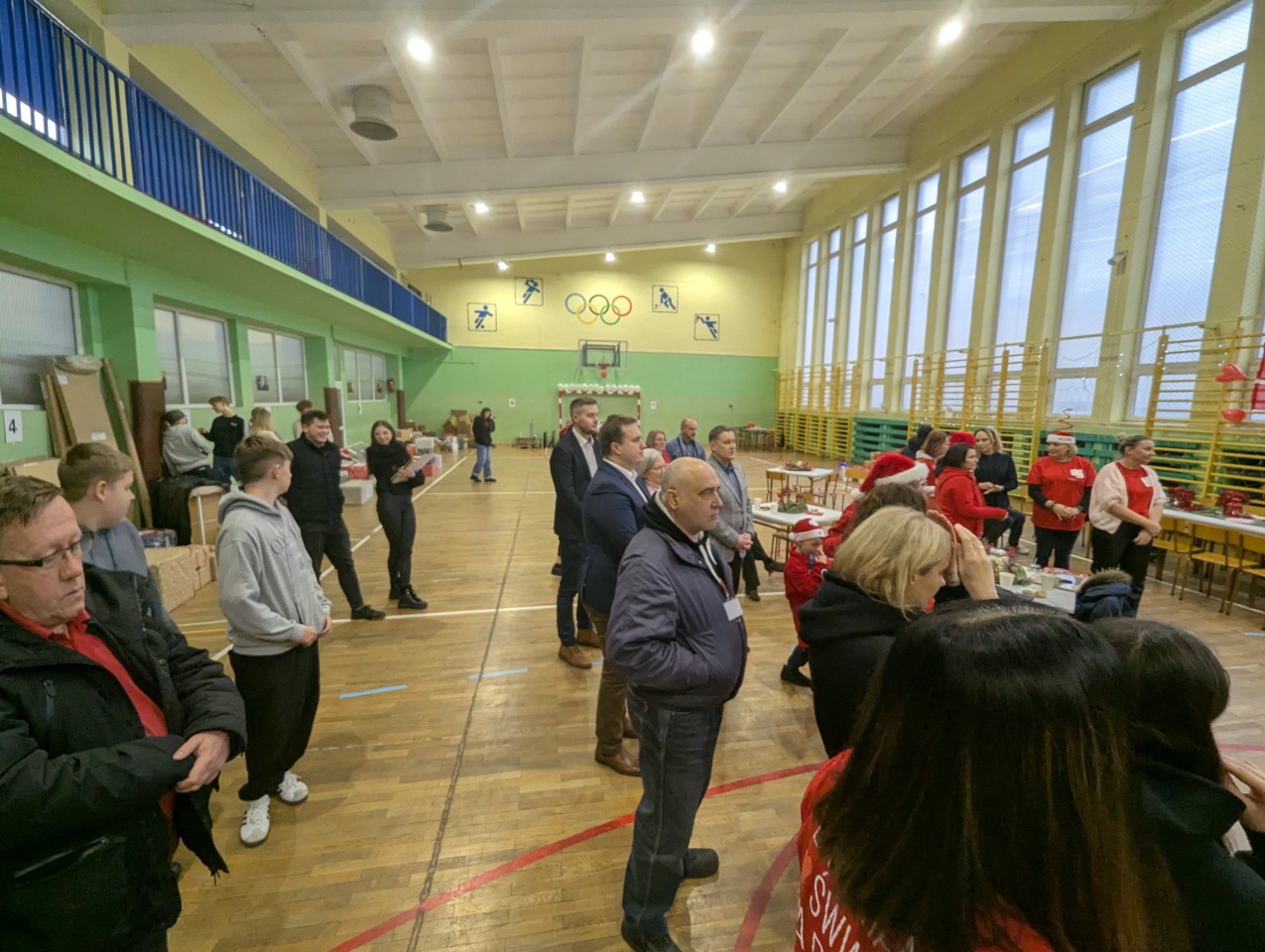 Szlachetna Paczka 2024 w Ostrołęce [15.12.2024] - zdjęcie #4 - eOstroleka.pl