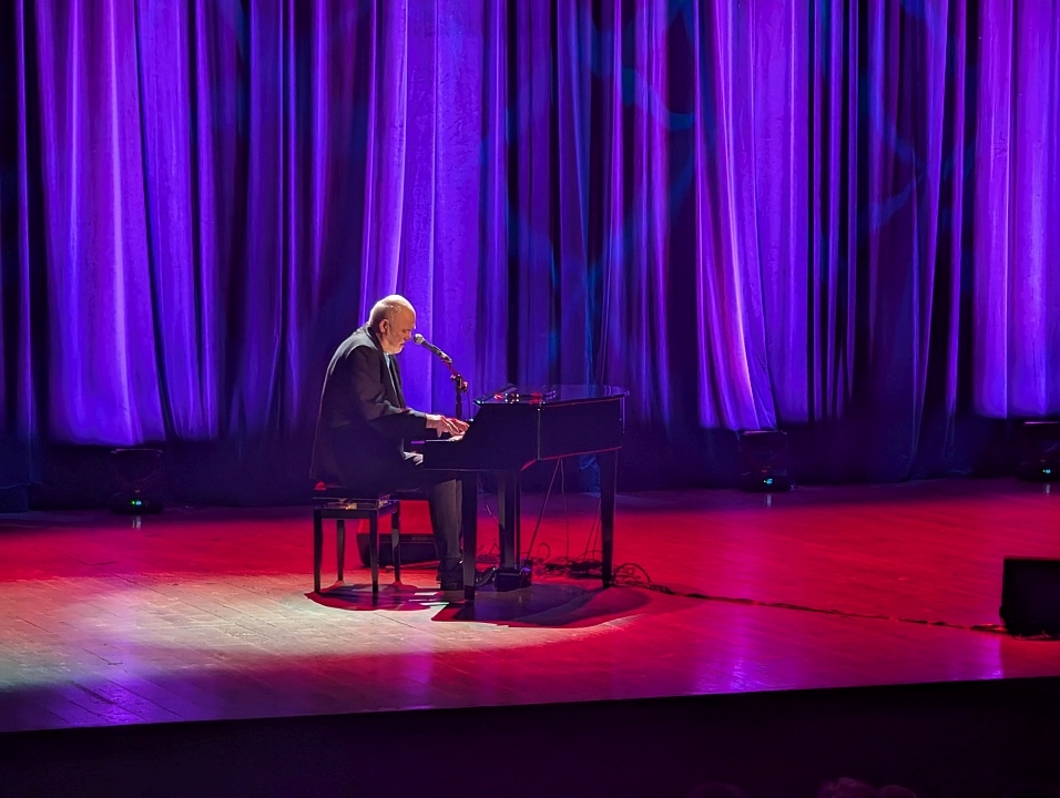 Koncert Ryszarda Rynkowskiego w Ostrołęce [16.12.2024] - zdjęcie #2 - eOstroleka.pl