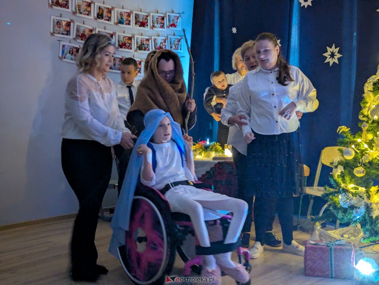 Jasełka w Naszej Szkole w Ostrołęce [17.12.2024] - zdjęcie #21 - eOstroleka.pl