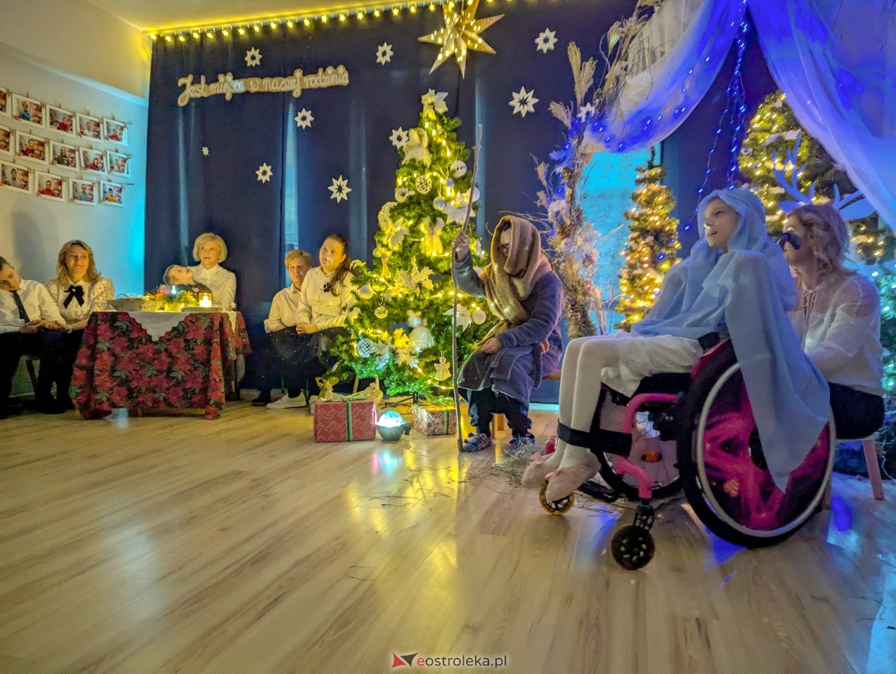 Jasełka w Naszej Szkole w Ostrołęce [17.12.2024] - zdjęcie #19 - eOstroleka.pl