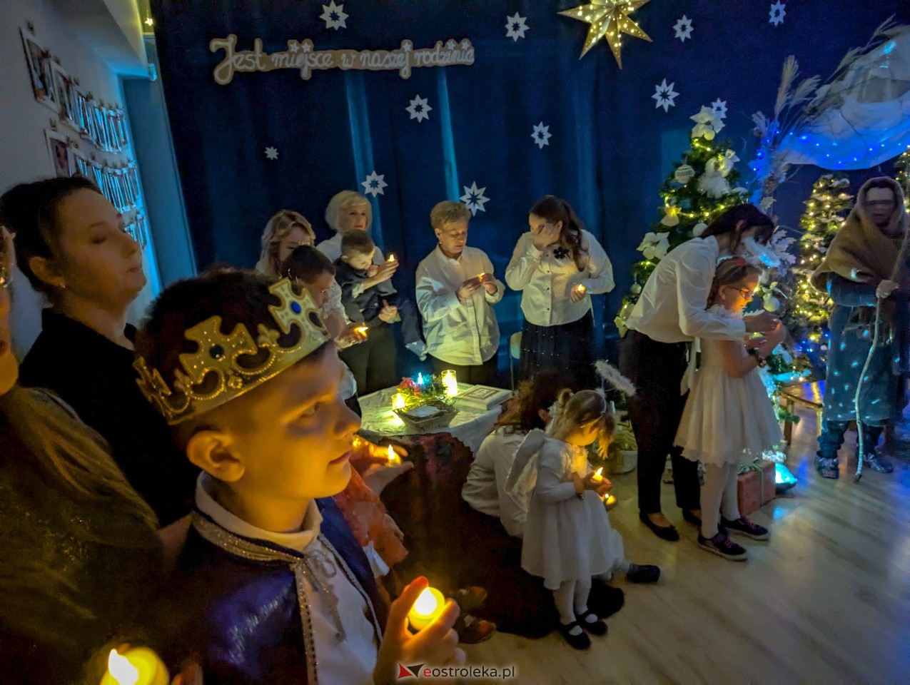 Jasełka w Naszej Szkole w Ostrołęce [17.12.2024] - zdjęcie #8 - eOstroleka.pl