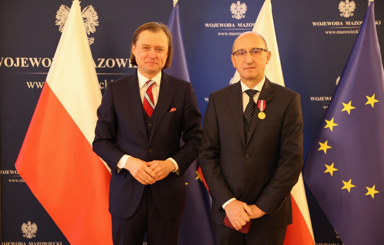 Wojewoda wręczył odznaczenia państwowe [17.12.2024] - zdjęcie #15 - eOstroleka.pl
