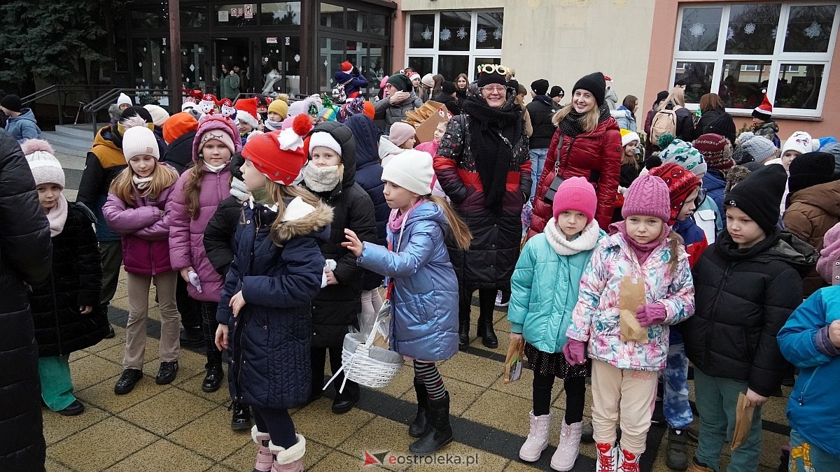 Akcja Piernik za uśmiech w Ostrołęce [18.12.2024] - zdjęcie #74 - eOstroleka.pl