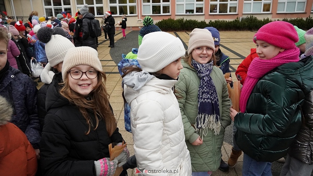 Akcja Piernik za uśmiech w Ostrołęce [18.12.2024] - zdjęcie #59 - eOstroleka.pl