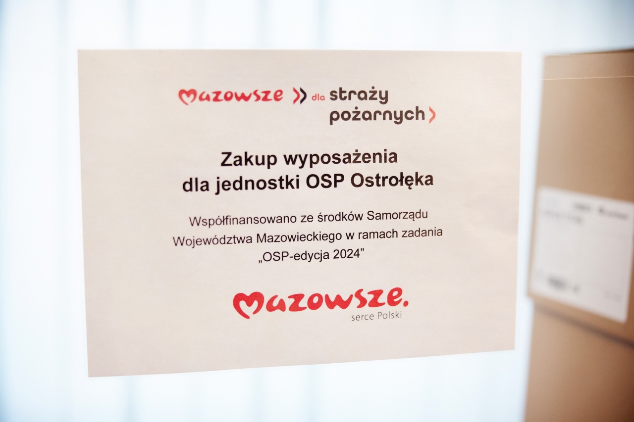 Oficjalne przekazanie nowego sprzętu dla OSP Ostrołęka [19.12.2024] - zdjęcie #2 - eOstroleka.pl