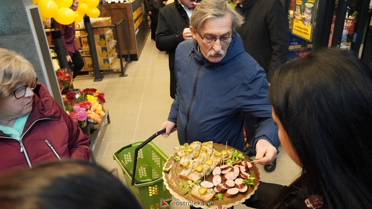 Otwarcie Netto w Ostrołęce [19.12.2024] - zdjęcie #38 - eOstroleka.pl