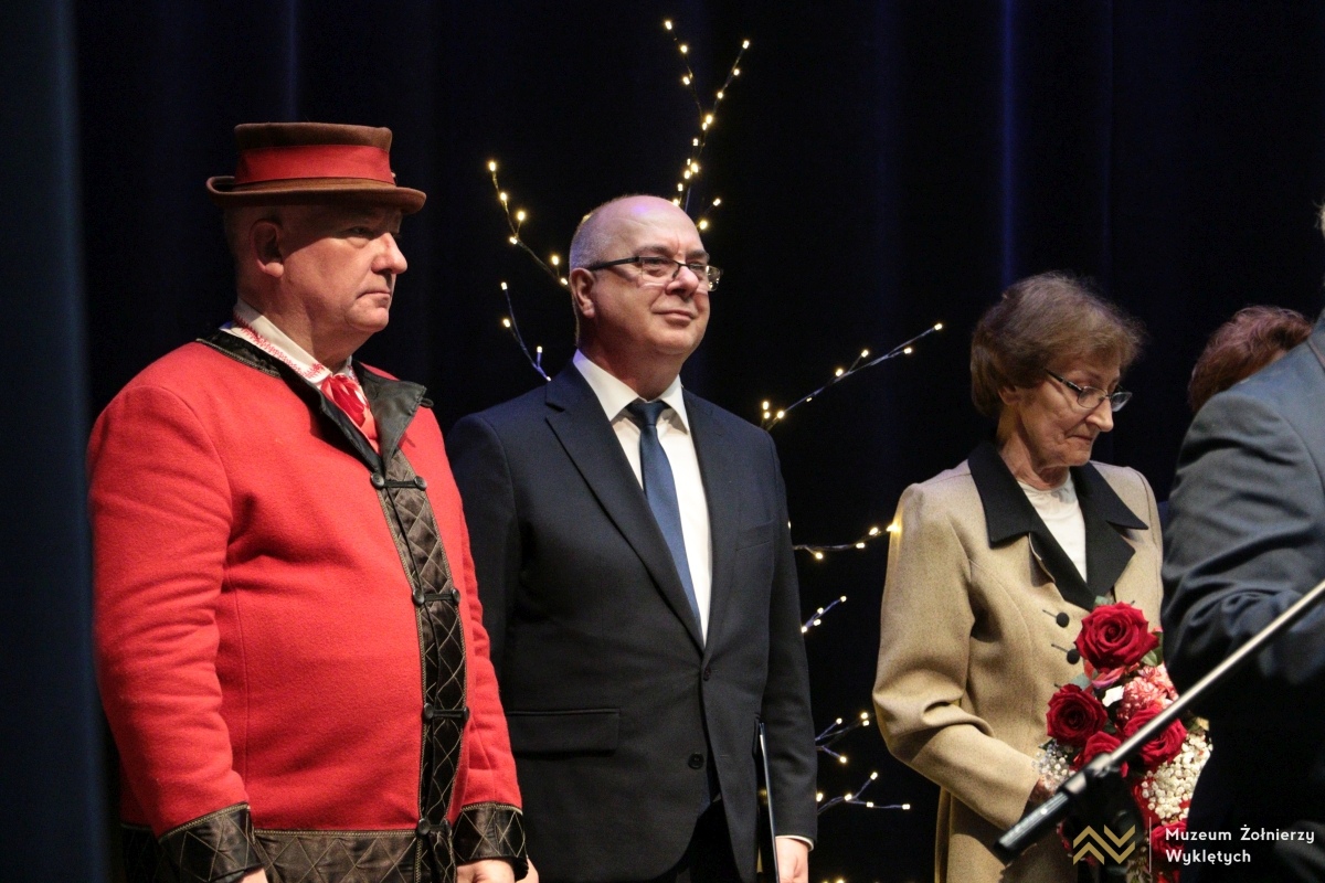 Sesja Rady Powiatu Ostrołęckiego w MŻW [19.12.2024] - zdjęcie #20 - eOstroleka.pl