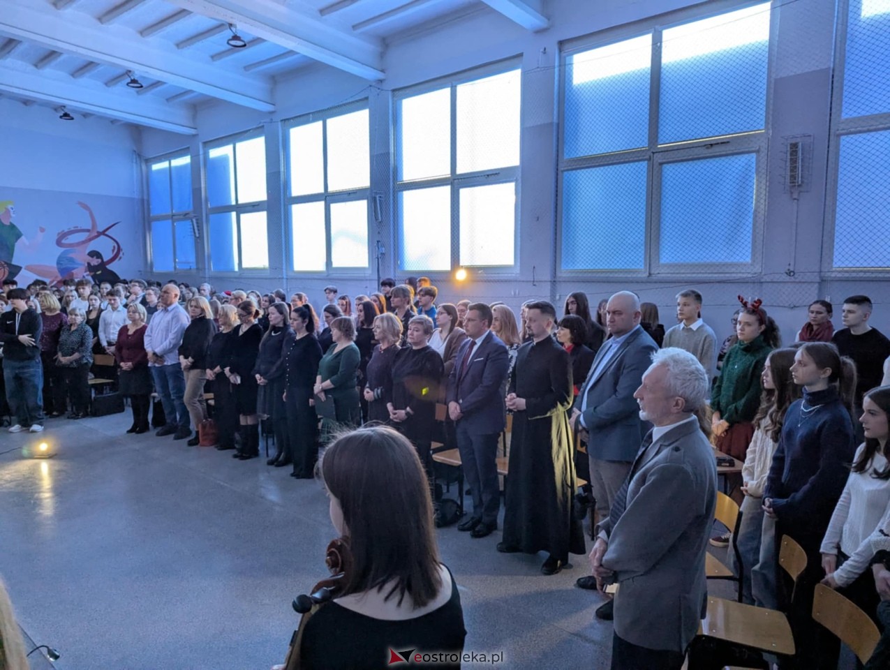 Jasełka w I LO w Ostrołęce [20.12.2024] - zdjęcie #40 - eOstroleka.pl