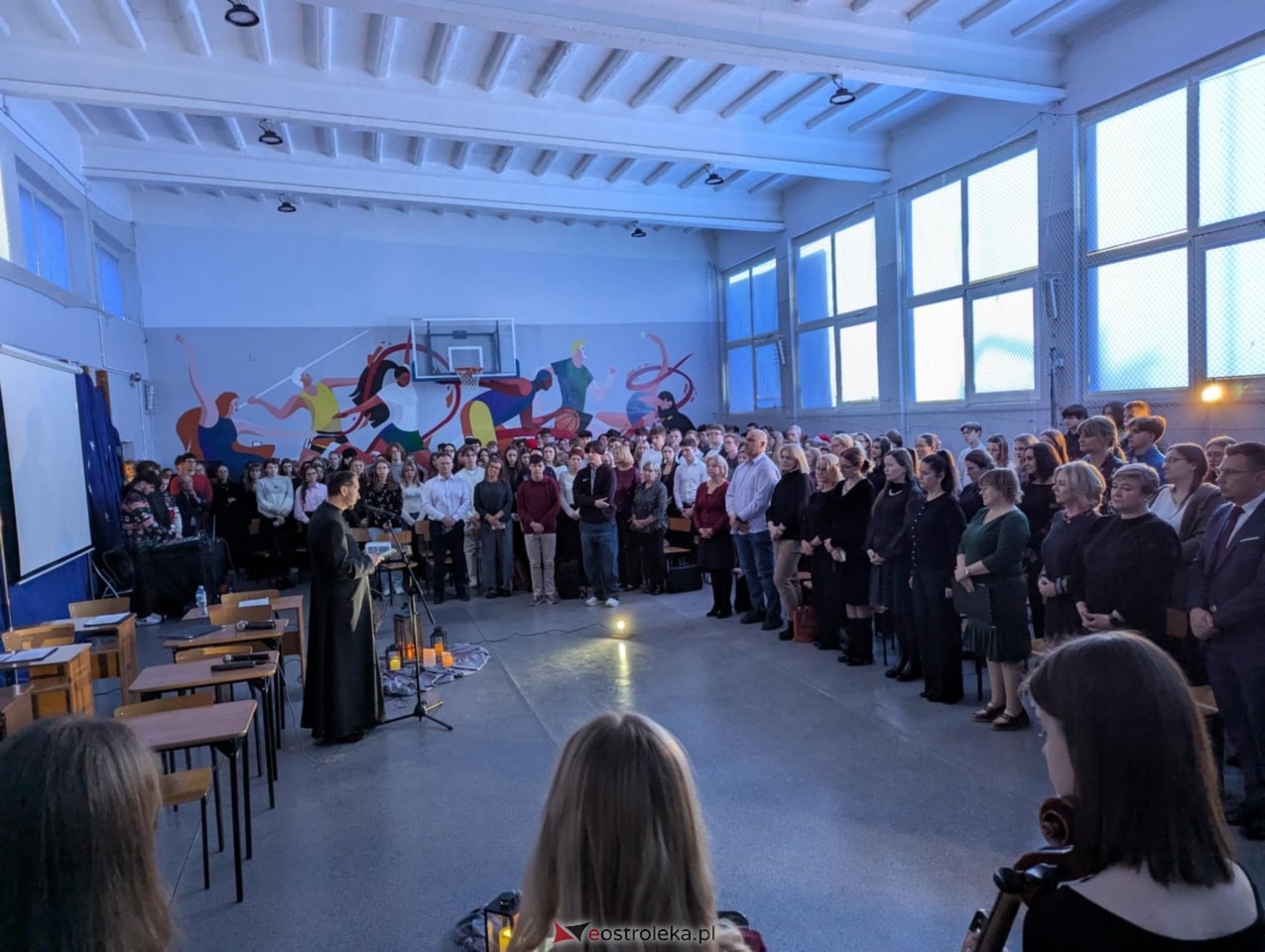 Jasełka w I LO w Ostrołęce [20.12.2024] - zdjęcie #34 - eOstroleka.pl