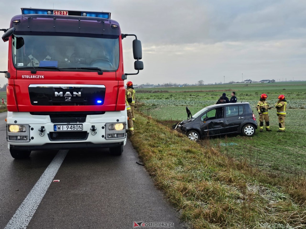 Wypadek w Pokrzywnicy [21.12.2024] - zdjęcie #1 - eOstroleka.pl