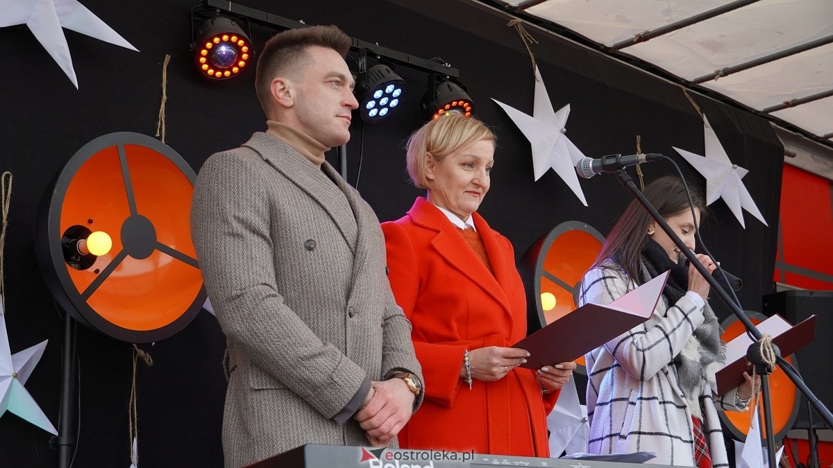 Jarmark Bożonarodzeniowy w Czerwinie [21.12.2024] - zdjęcie #78 - eOstroleka.pl